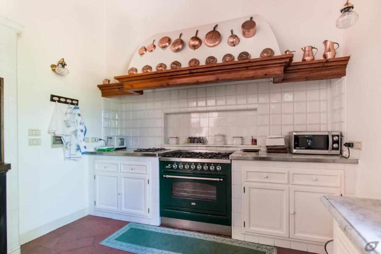 Villa Privata Con Piscina Firenze Chianti บันโญ อา ริโพลี ภายนอก รูปภาพ